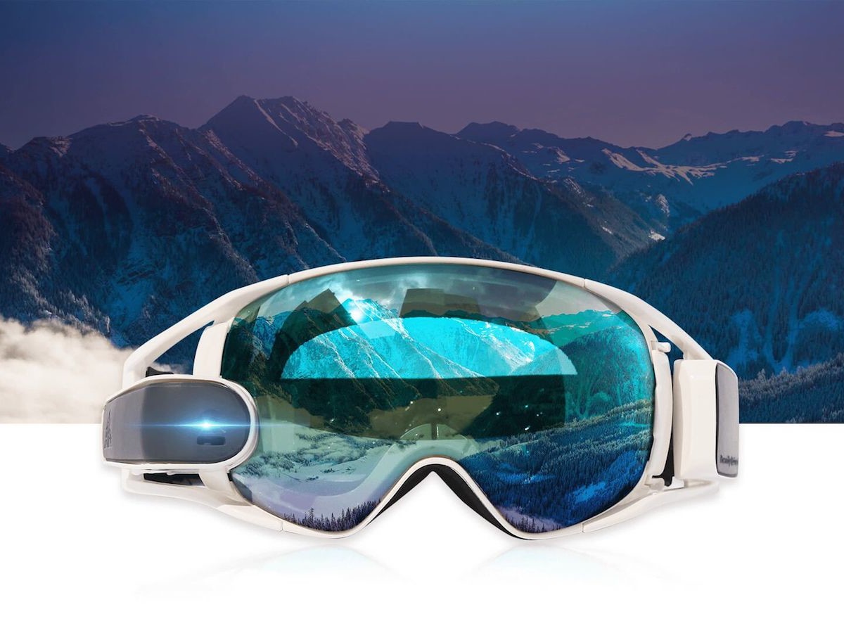 RideOn AR Snow Goggles feature an HD camera for photos and video