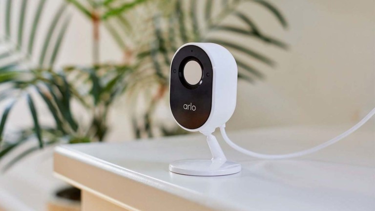 Arlo Essential Indoor Camera has an easy-to-control automatic privacy shield