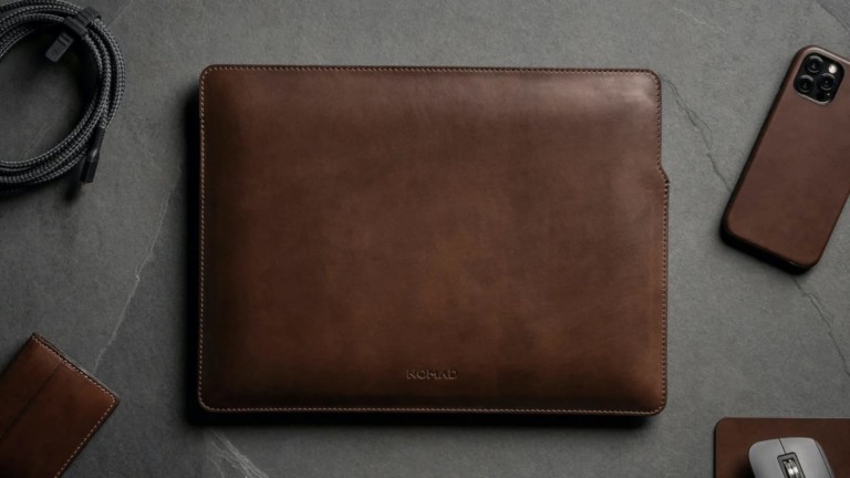 Nomad Leather Sleeve MacBook Pro cover