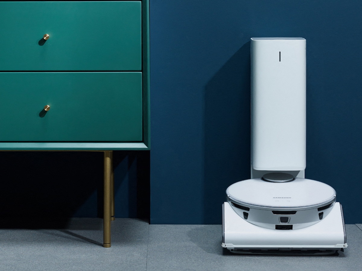 Samsung JetBot AI+ robotic vacuum features AI-based sensors and ...