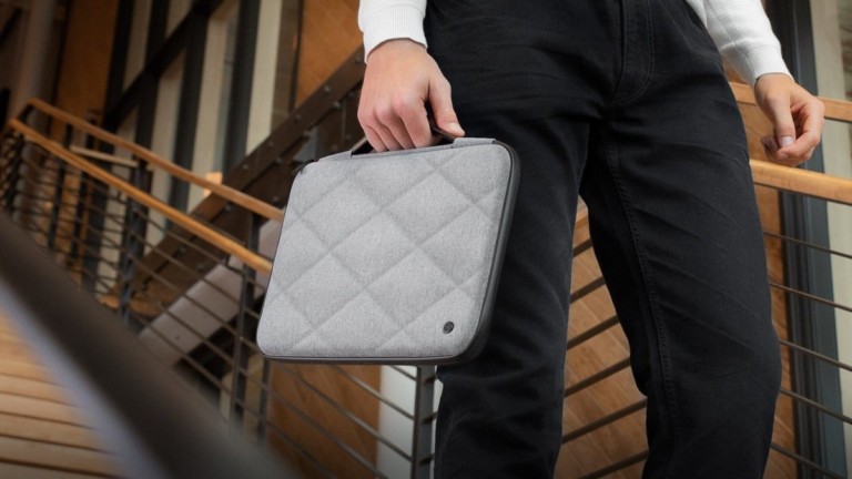 Twelve South SuitCase for MacBook quilted laptop case