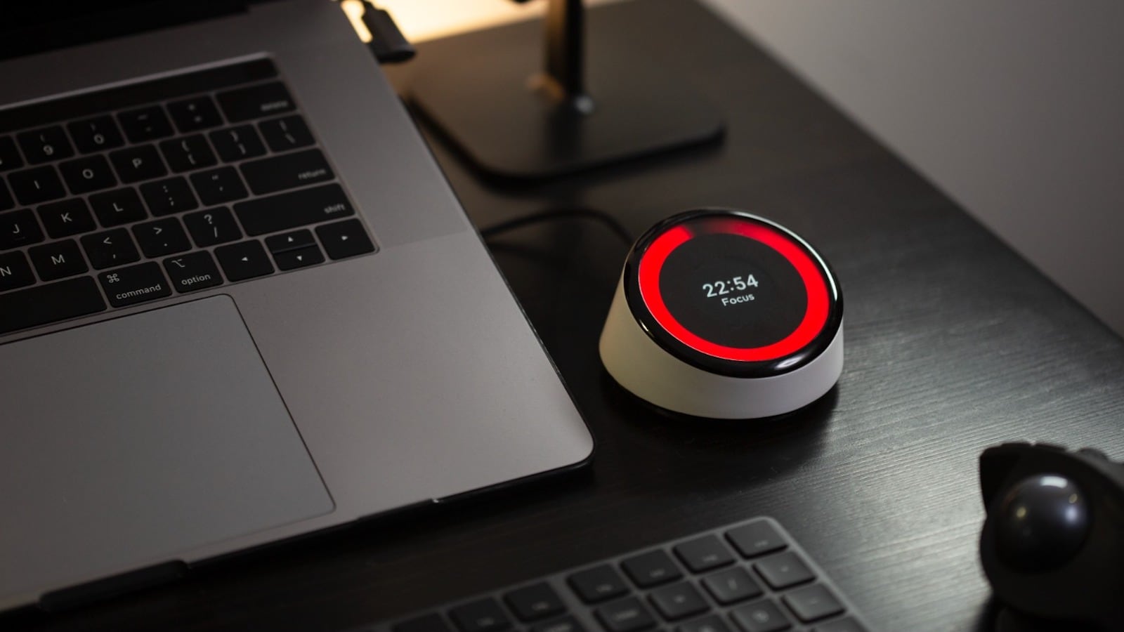 Desk gadgets and accessories for ultimate productivity » Gadget Flow