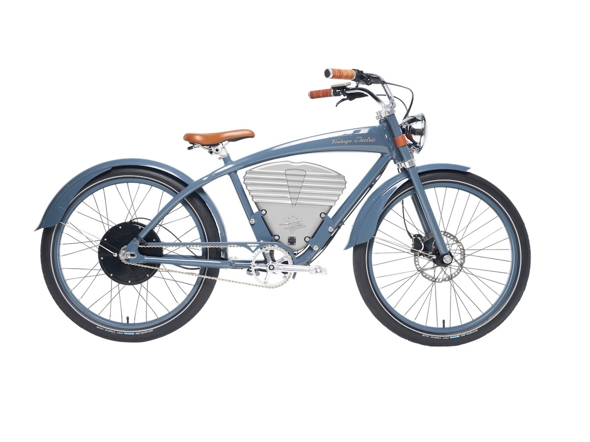 Vintage Tracker Classic full-throttle eBike has a 50-mile range and can reach up to 36 mph