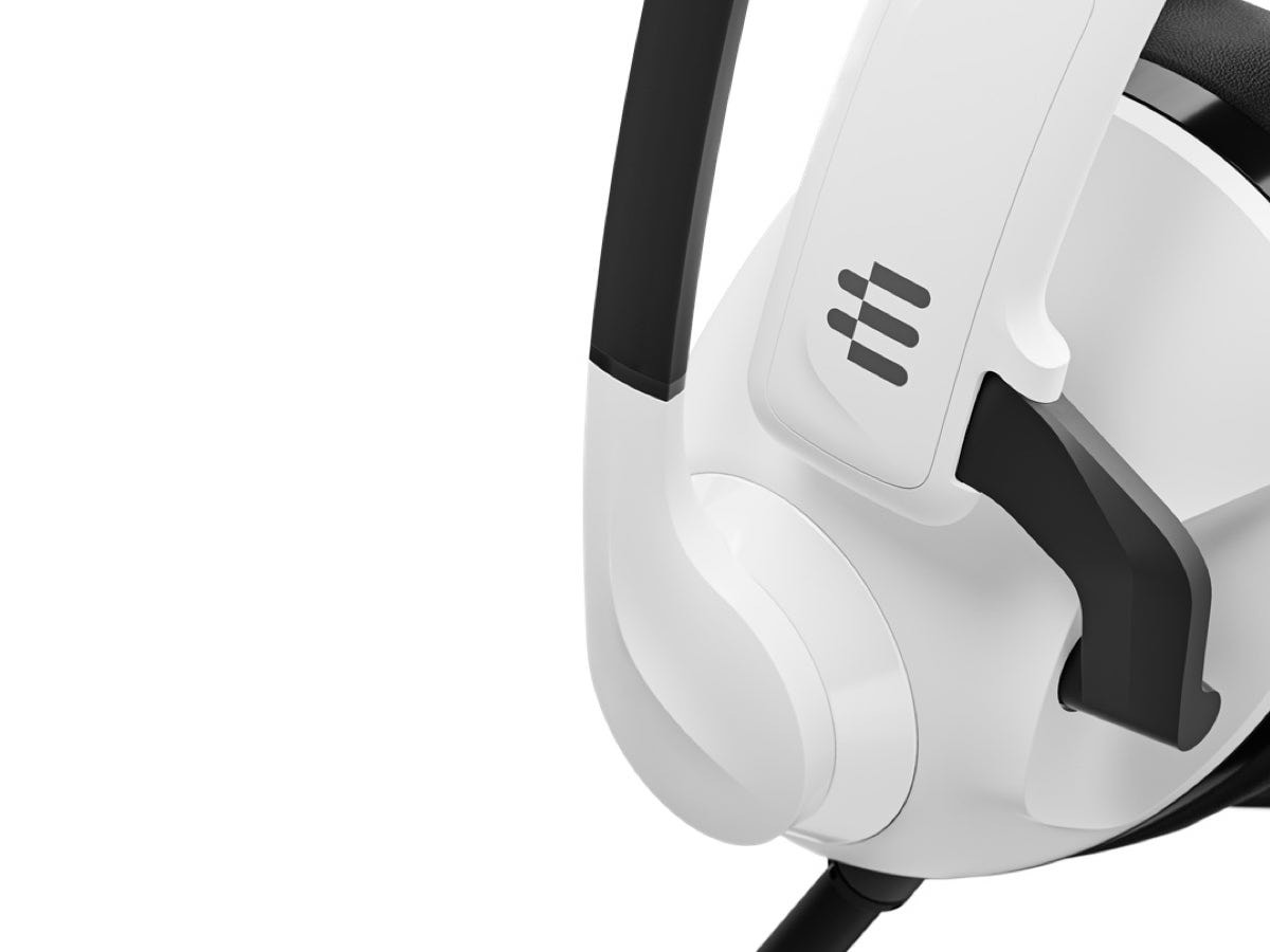 EPOS H3 closed acoustic gaming headset works on multiple platforms with