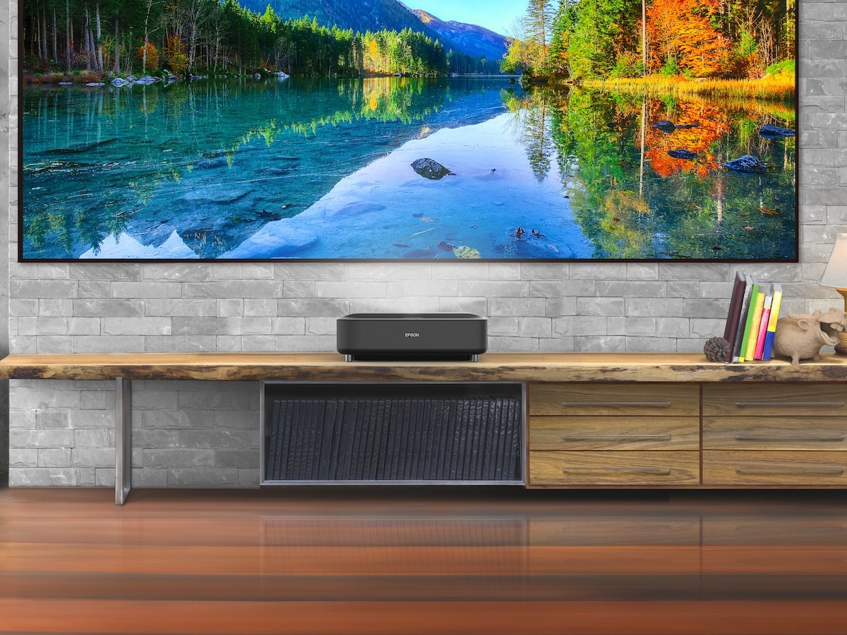 Epson EpiqVision Ultra LS300 Smart Streaming Laser Projector has built