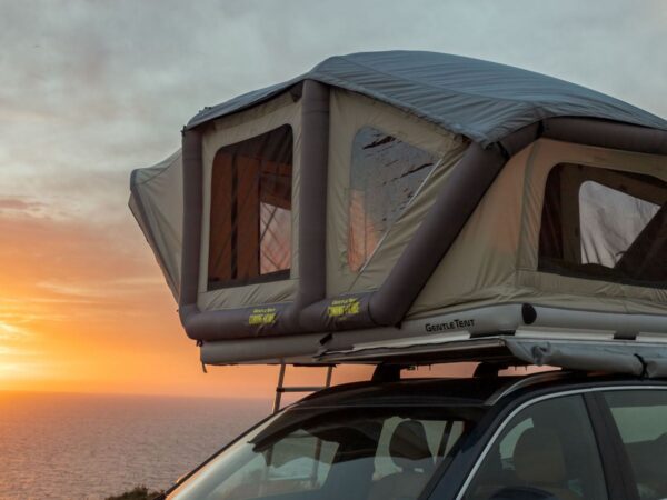 GentleTent GT ROOF MAXI rooftop tent for 4 people is easy to assemble and resists storms