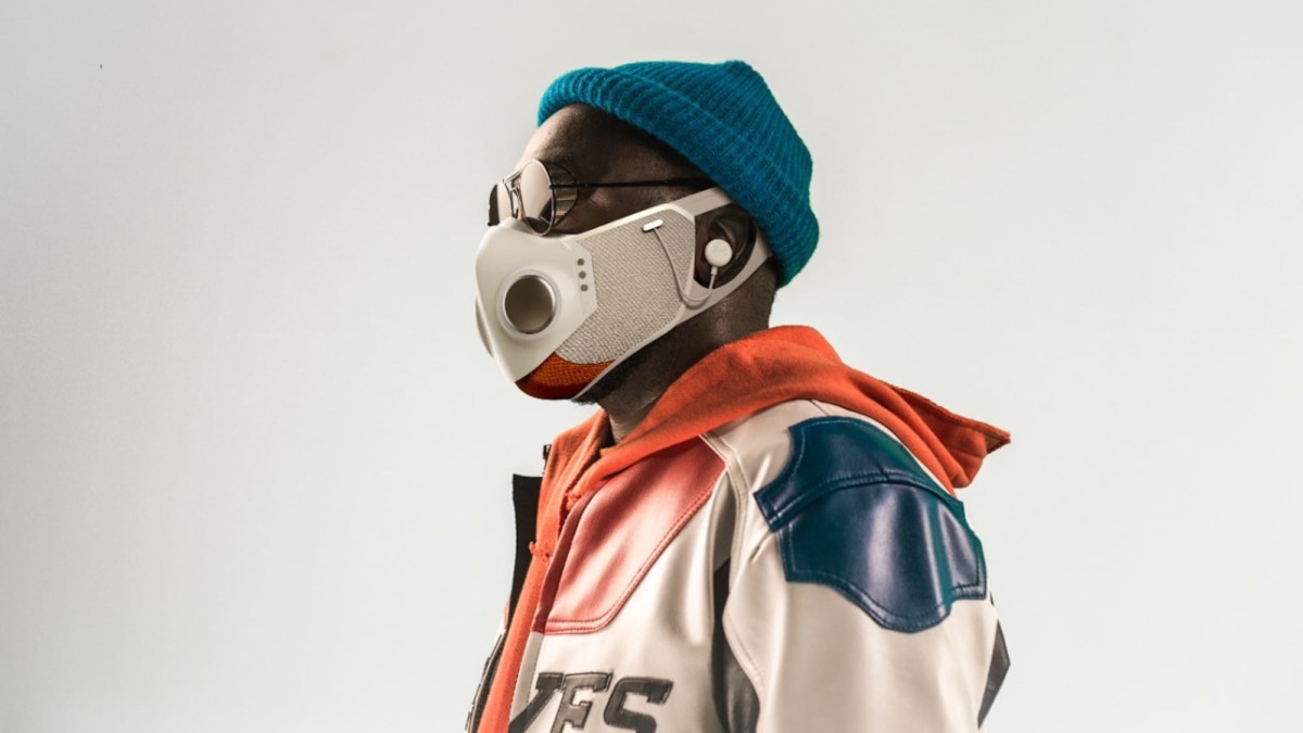 XUPERMASK—another futuristic face mask is here from will.i.am and Honeywell