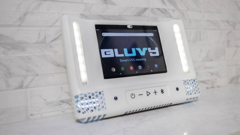 Bluvy smart shower mirror has Bluetooth speakers, dimmable LEDs, and voice control