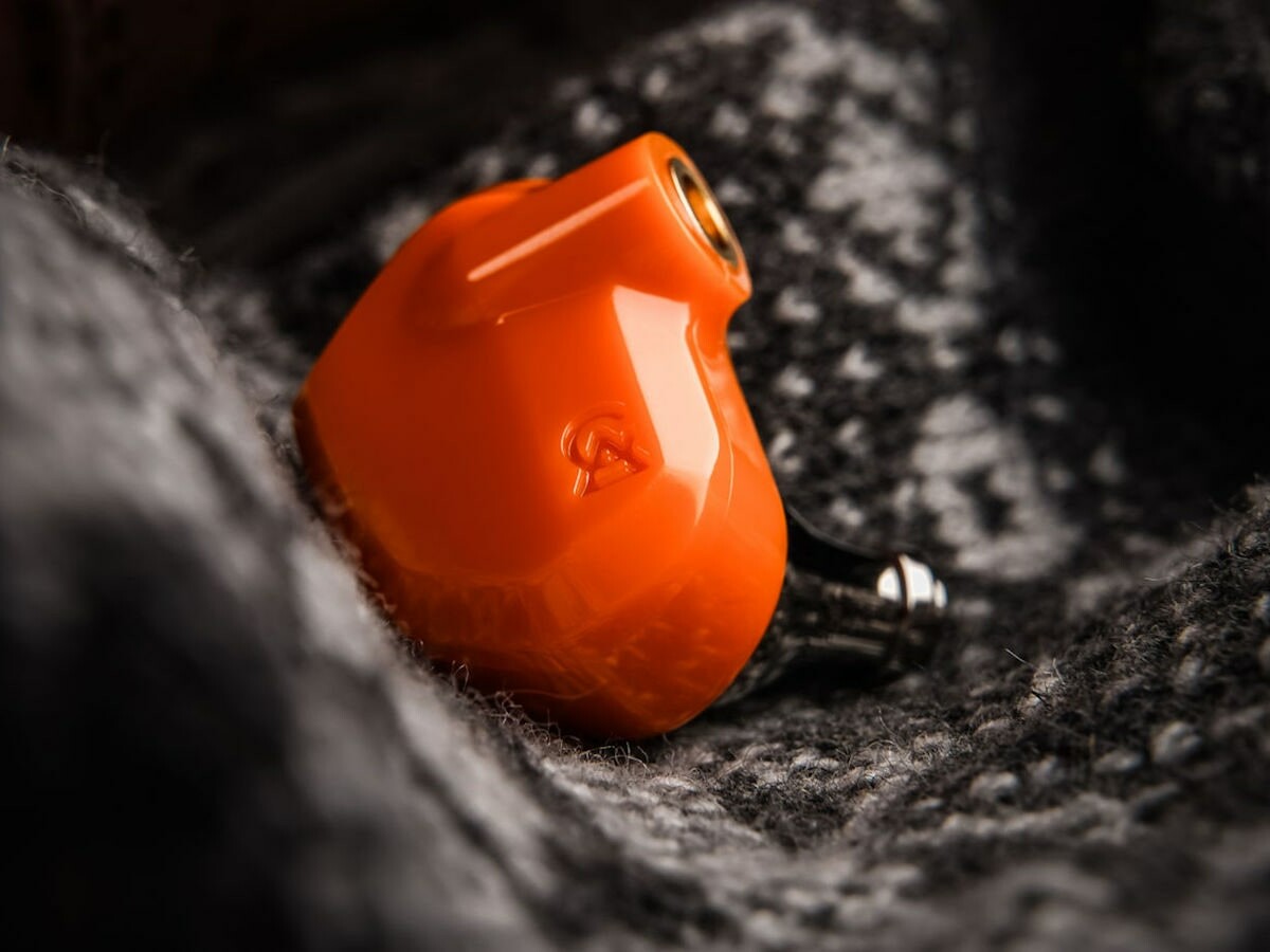 Campfire Audio Satsuma ABS earbuds provide a natural and balanced sound with clarity