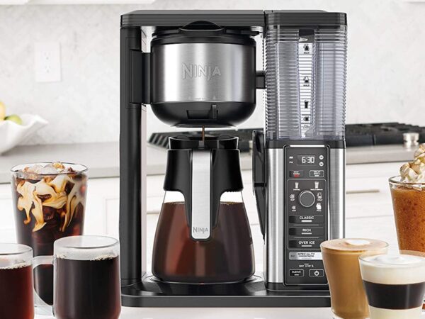 Ninja Specialty Coffee Maker brews super-rich coffee concentrate for delicious drinks