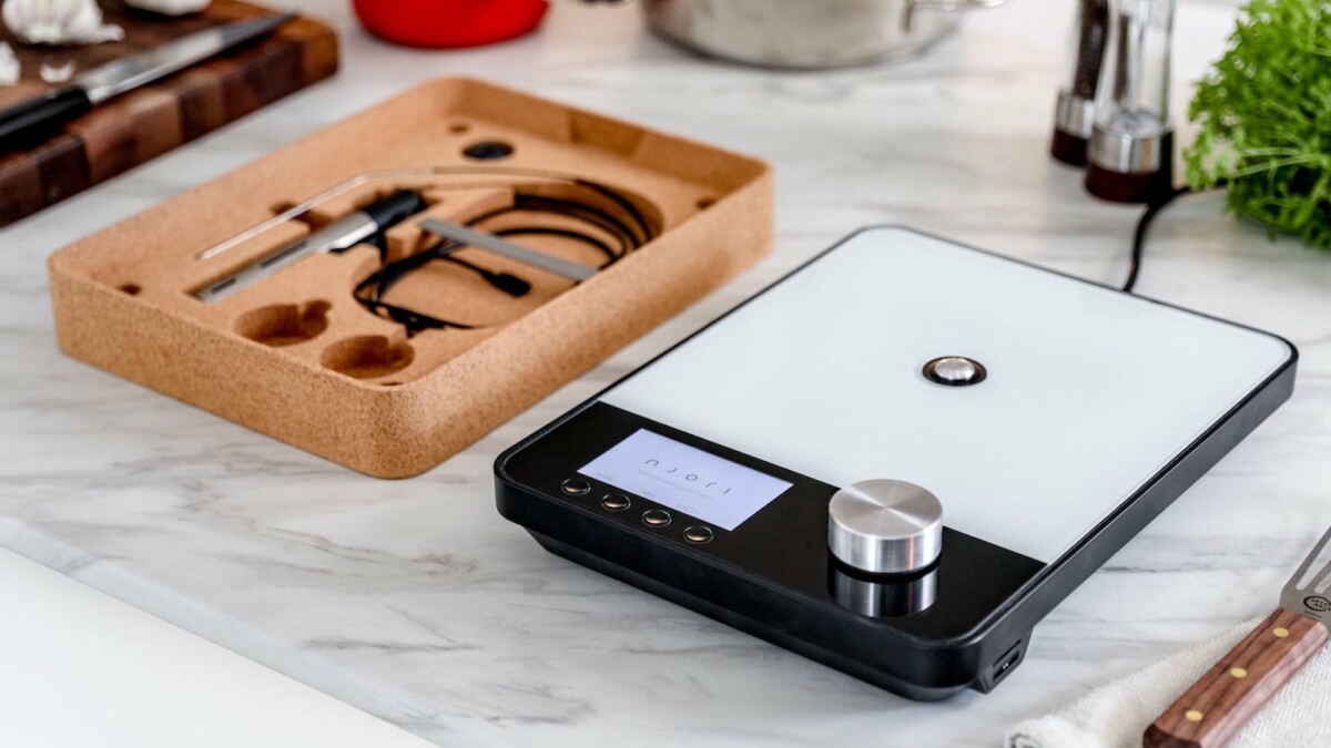 This intelligent cooker improves the time you spend preparing meals with its useful modes