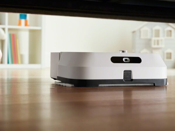 iRobot Braava jet m6 smart Wi-Fi robot mop has a Precision Jet Spray that mops like you