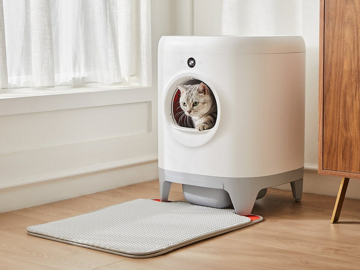 PETKIT Pura X self-cleaning cat litter box includes 12 sensors for pet detection & safety