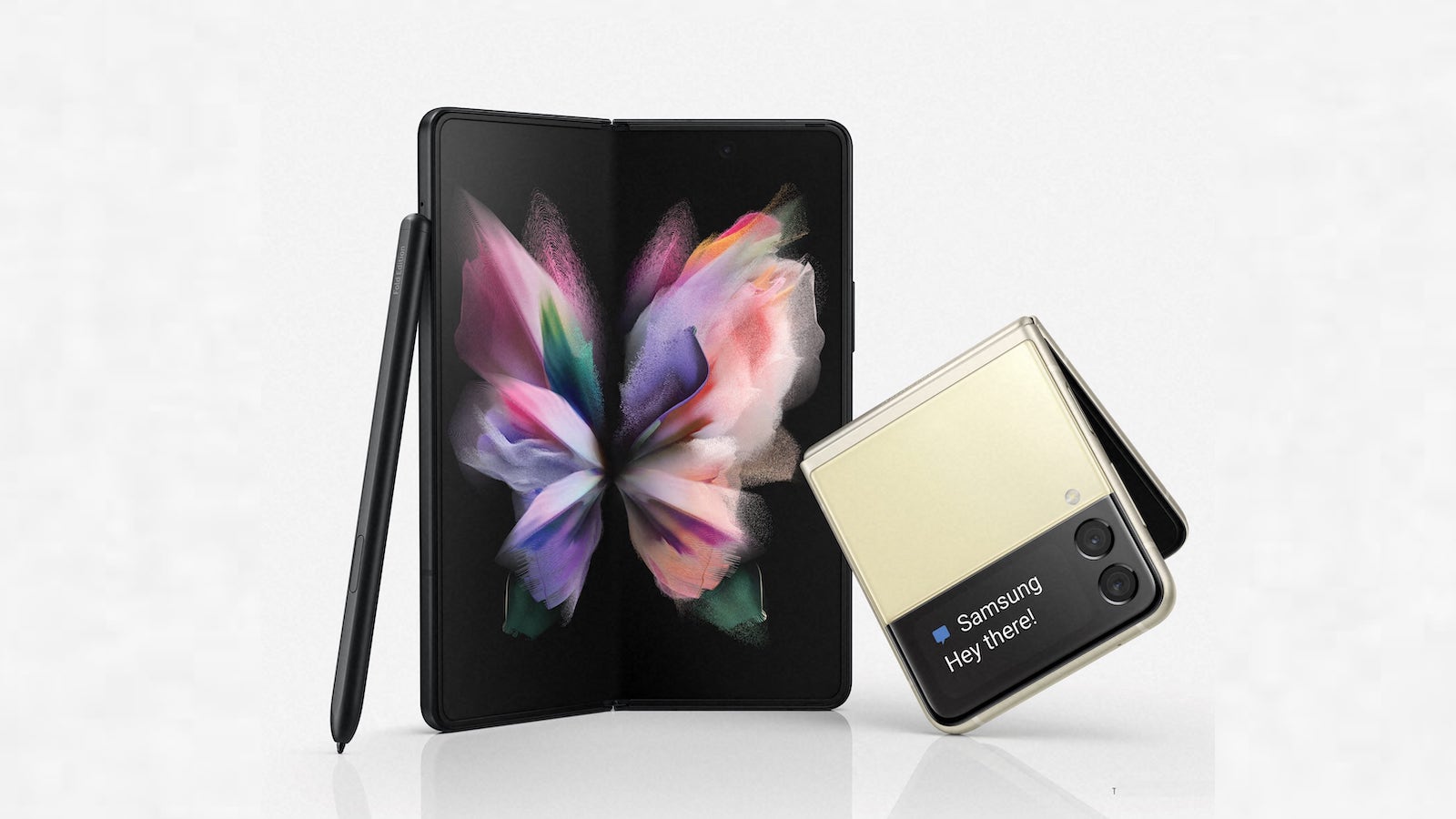 Samsung S Pen Fold Edition smartphone stylus has a retractable Pro