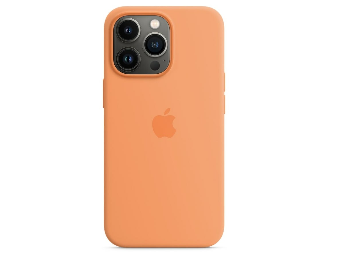 Apple iPhone 13 Pro Silicone Case With MagSafe has a silky finish and a microfiber lining