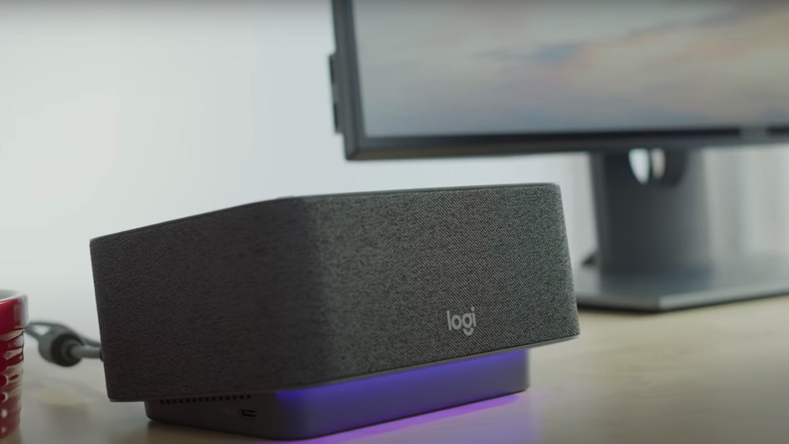 Logitech Logi Dock all-in-one docking station has one-touch meeting ...