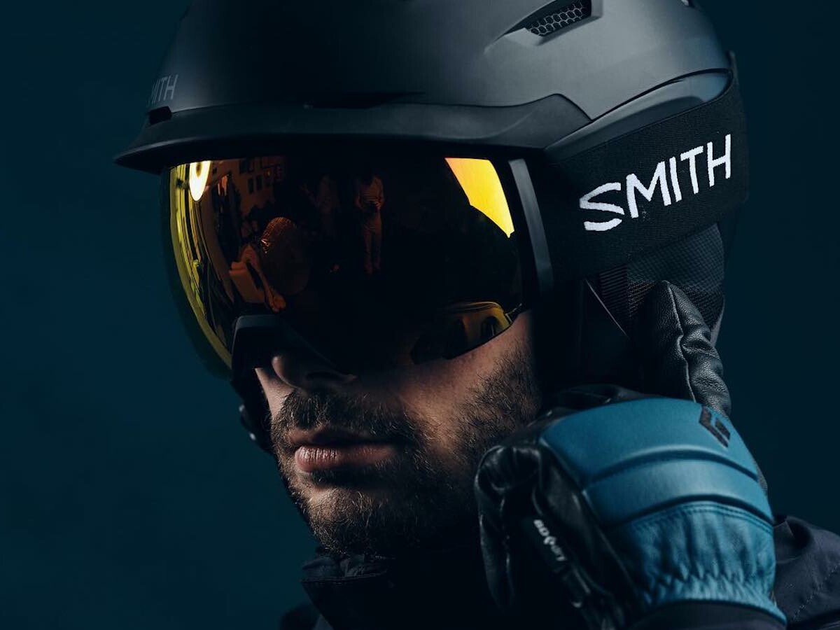 ALECK 006 ski helmet audio and communication speaker lets you