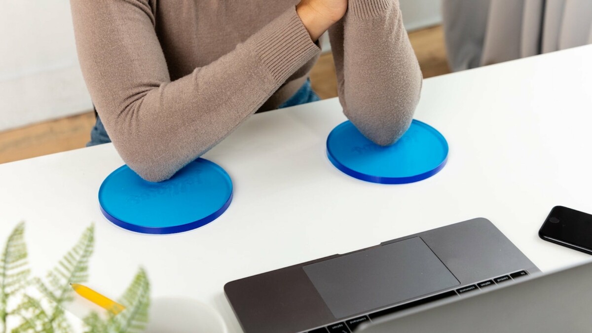 These desk elbow pads improve your workday comfort and ease pain from arthritis, carpal tunnel syndrome, and more