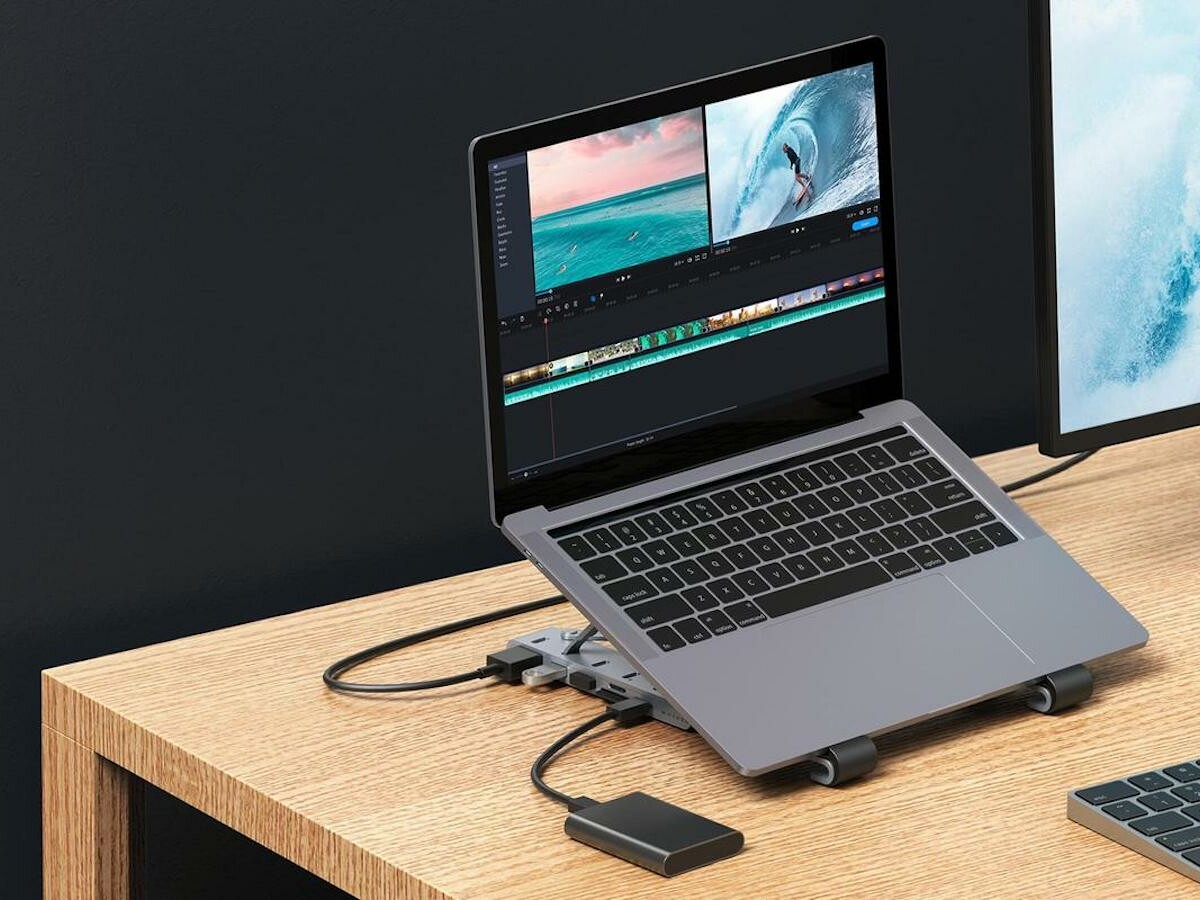 HyperDrive 7-in-1 USB-C Hub Stand supports laptops up to 17” & includes 7 integrated ports