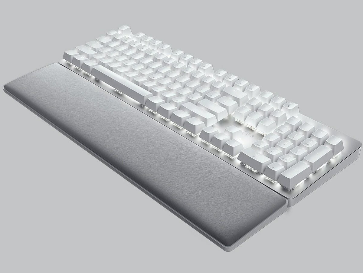 Razer Pro Type Ultra wireless keyboard promises a quieter experience