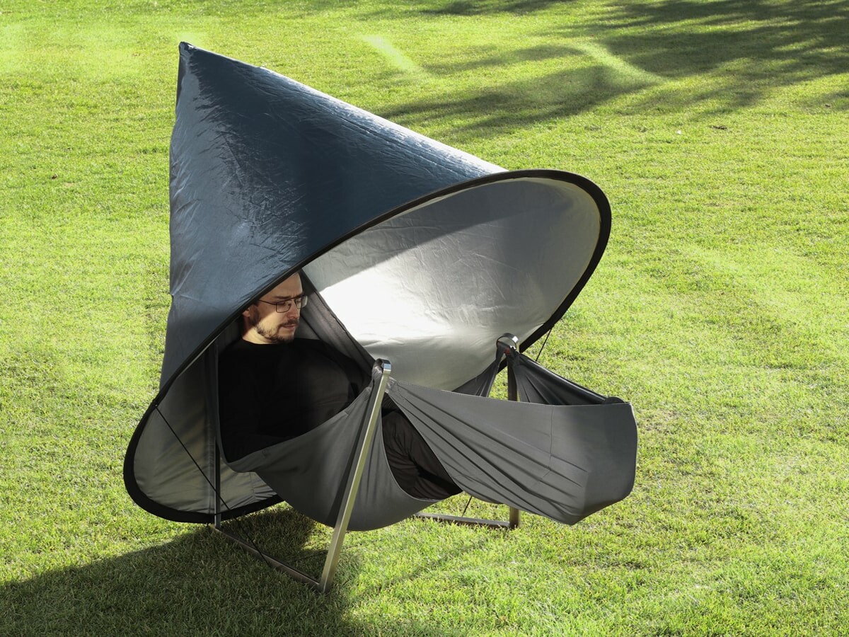 Lull World freelance workspace is an ergonomic hammock with heating and lighting