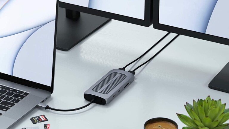 Satechi USB-C Multiport MX Adapter includes 10 ports and a refresh rate up to 60 Hz