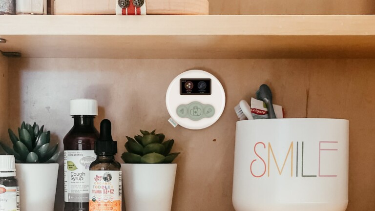 Cubtale care tracker for parents keeps track of diaper changes, sleep duration, and more