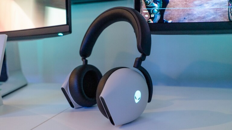 Dell Alienware Tri-Mode Wireless Gaming Headset (AW920H) features a slimmer silhouette