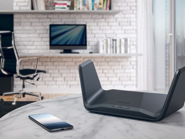Netgear Nighthawk RAXE300 tri-band Wi-Fi router offers a combined Wi-Fi speed of 7.8 Gbps