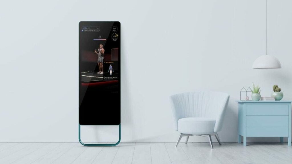 FITURE interactive smart fitness mirror features lifesize instructors