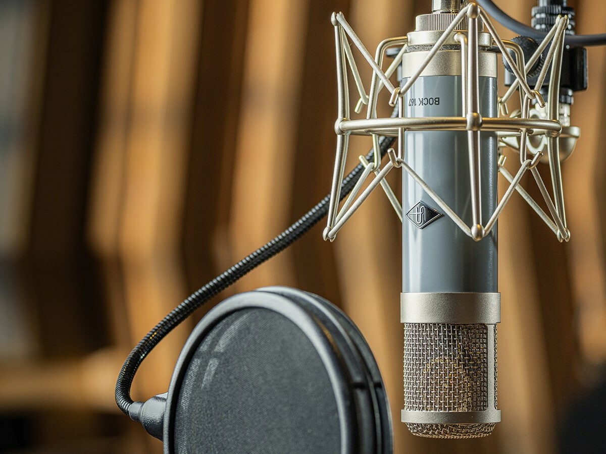 Universal Audio UA Bock Series Microphones are made for singers and audio engineers