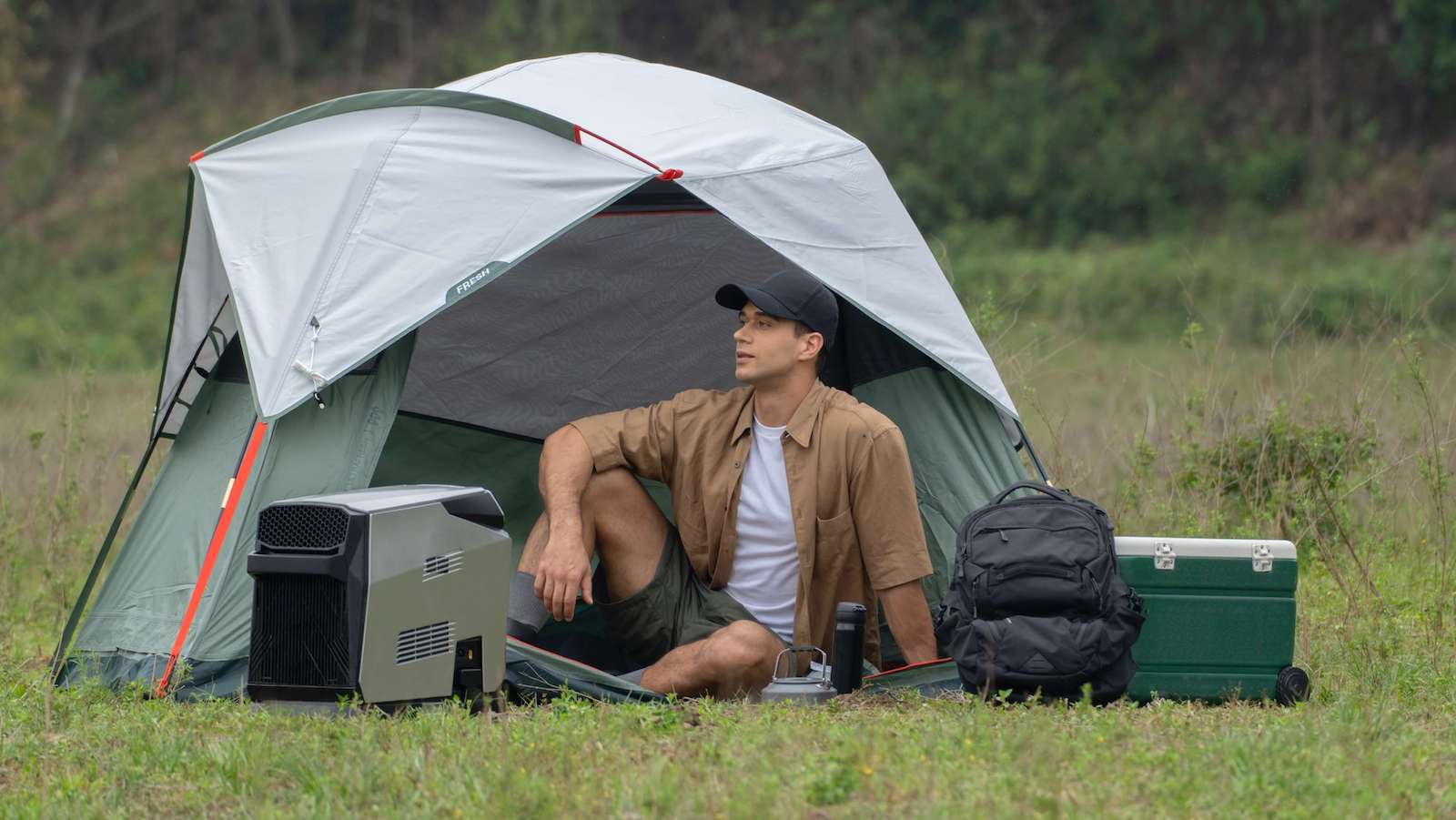 EcoFlow Wave battery-operated air conditioner features solar