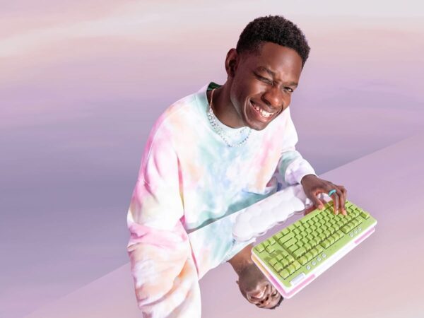 Logitech G Aurora Collection G715 wireless gaming keyboard has LIGHTSPEED connectivity