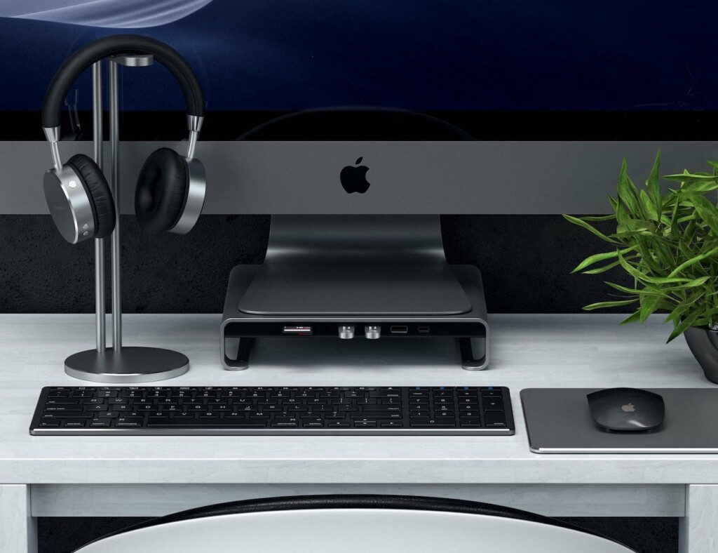 Multifunctional monitor stands you can buy for your workspace