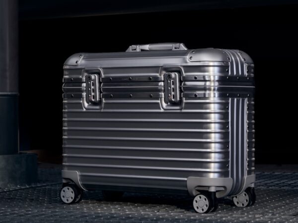 RIMOWA Original Pilot Case small carry-on suitcase has TSA locks that open without damage
