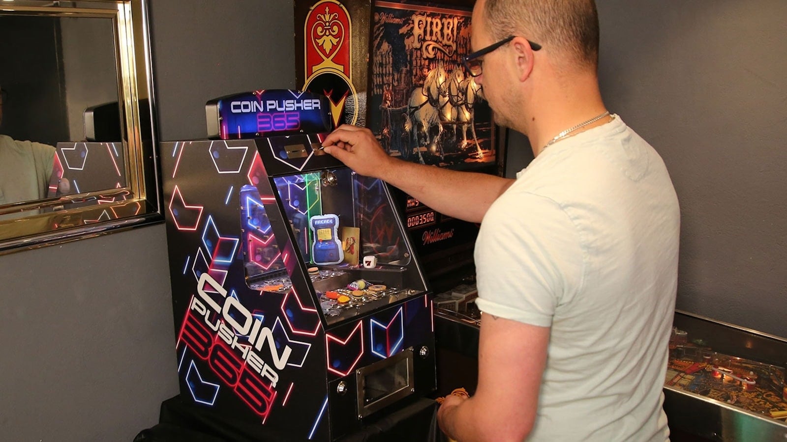 Really addictive': Arcade coin-pusher machines hook some patrons into  splurging hundreds of dollars - TODAY