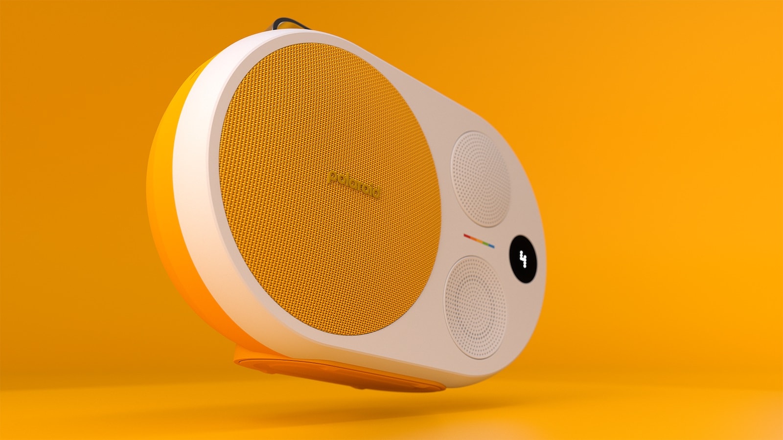 Polaroid P4 big loud speaker boasts up to 15 hours of playtime and