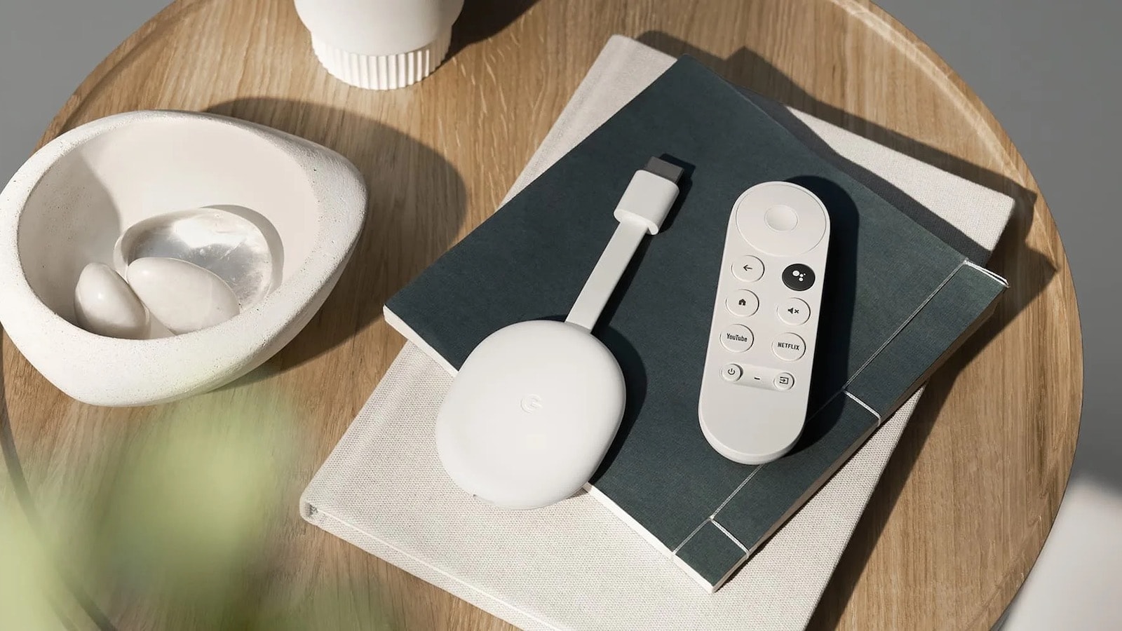 Google Chromecast with Google TV (HD) streaming media adapter