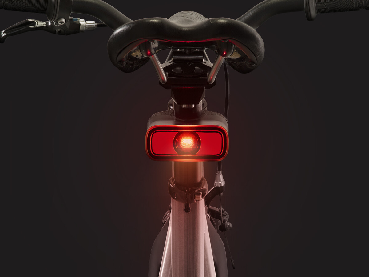 DOTS.bike all-in-one safety device for cyclists enables the sustainable mobility you want