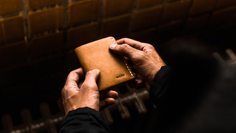 WESN Forsta minimalist bifold Swedish leather wallet is designed to last you a lifetime