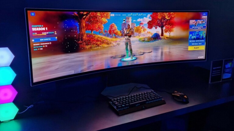 Samsung Odyssey OLED G9 (G95SC) curved gaming monitor changes your color experience