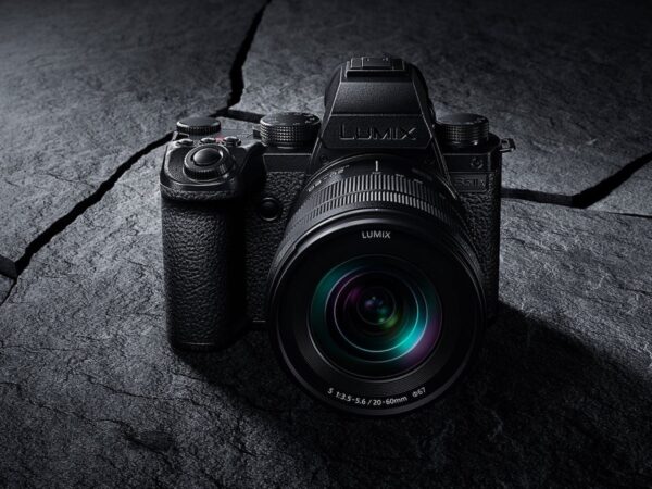 Panasonic Lumix S5IIX mirrorless camera has a new sensor design for professional creators