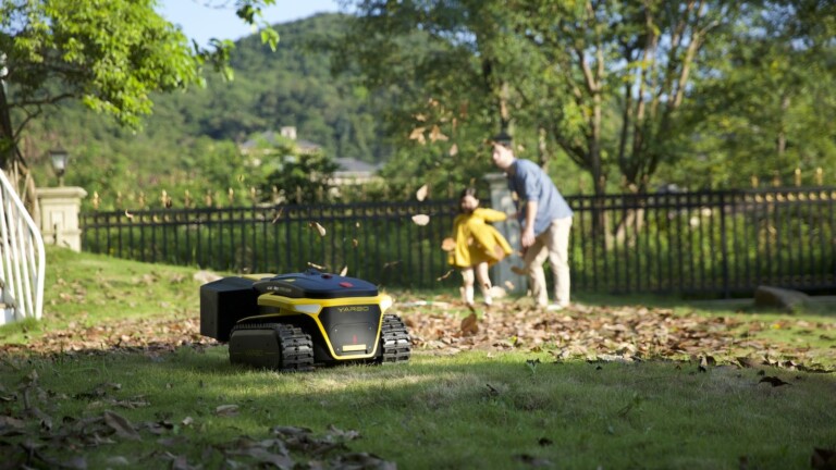 Yarbo Blower B1 outdoor robot can blow leaves & debris off the road to designated areas