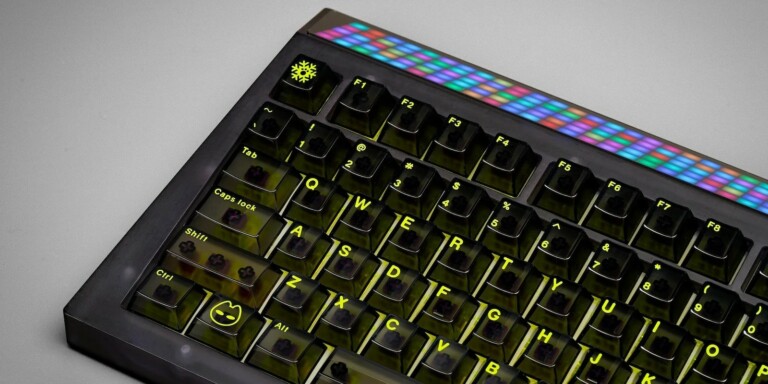 Angry Miao Glacier transparent keycap set enhances your gaming or workspace setup
