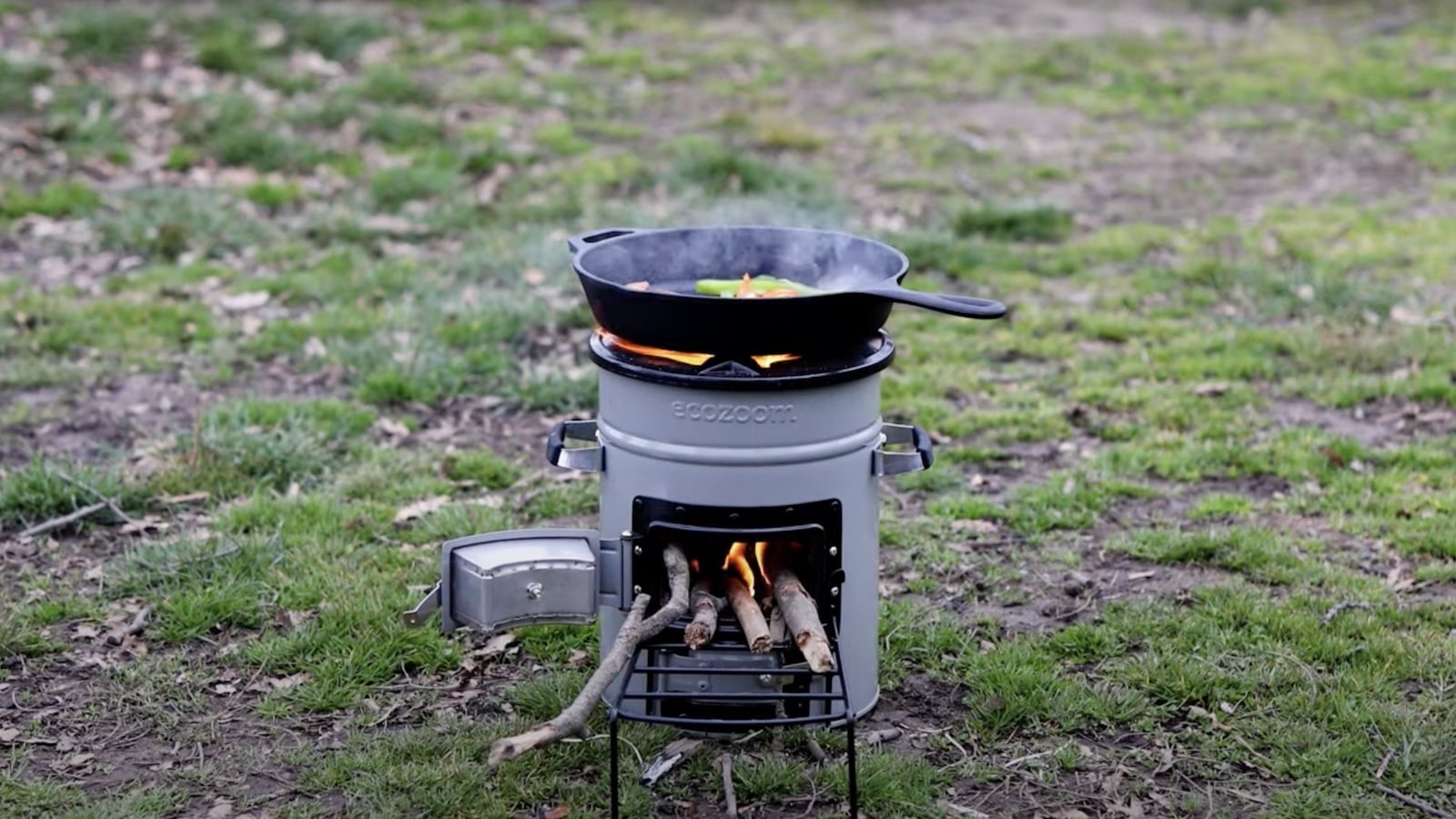 Biolite EcoZoom Versa wood & charcoal rocket stove helps you cook