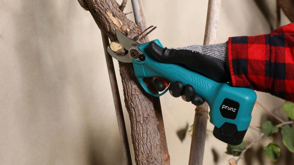 prunz Battery Powered Gardening Pruning Shears