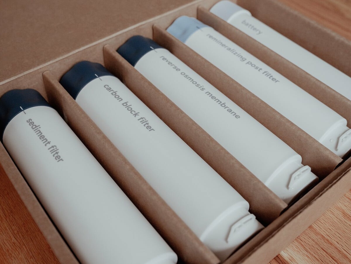 This under-sink reverse osmosis system removes 99% of toxins from water This under-sink reverse osmosis system removes 99% of toxins from water