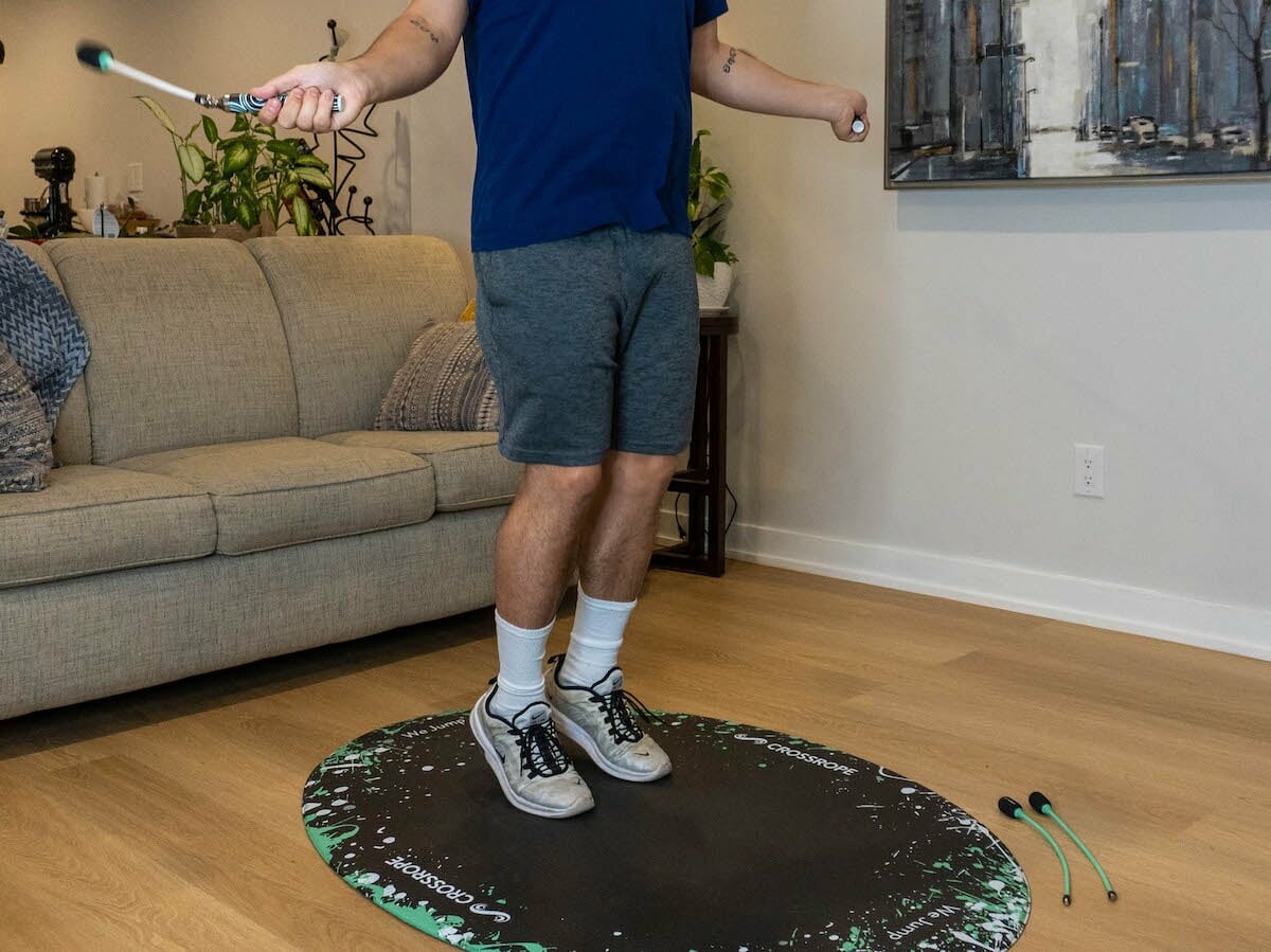 These quiet jump ropes are ideal for apartments and dorm rooms