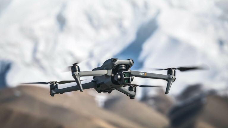 DJI Air 3 omnidirectional drone boasts 46 minutes of flight time & dual primary cameras