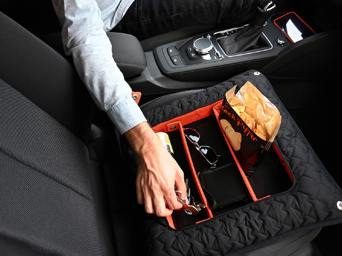 settle 9-in-1 car organizer accompanies you at home or on the go with its versatility